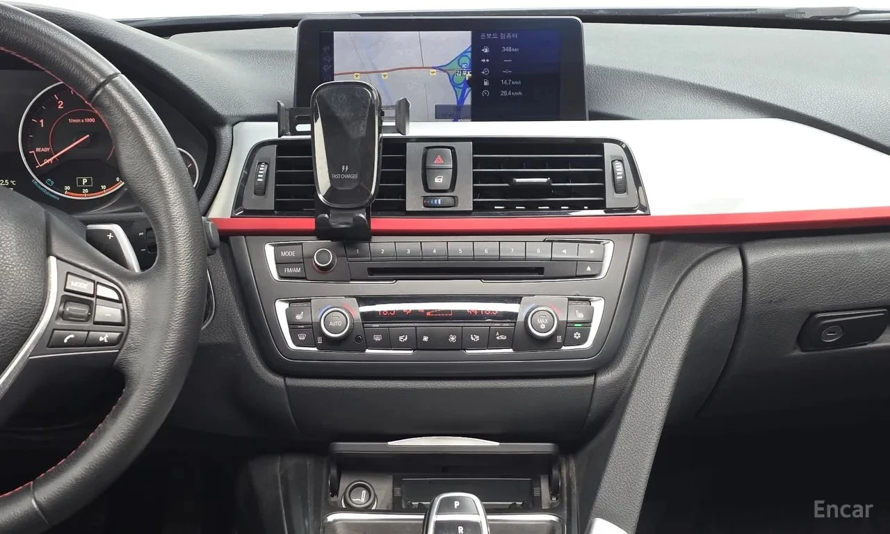BMW 320 d Sport * ШИБИДАХ * НАВИ * ПОДГРЕВ * АВТОКРЕДИТ * , снимка 13 - Автомобили и джипове - 55905644