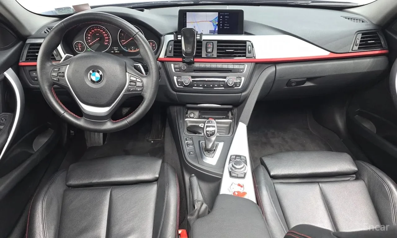 BMW 320 d Sport * ШИБИДАХ * НАВИ * ПОДГРЕВ * АВТОКРЕДИТ * , снимка 7 - Автомобили и джипове - 55905644