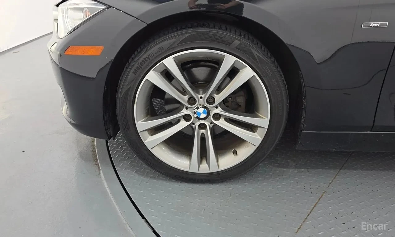 BMW 320 d Sport * ШИБИДАХ * НАВИ * ПОДГРЕВ * АВТОКРЕДИТ * , снимка 5 - Автомобили и джипове - 55905644