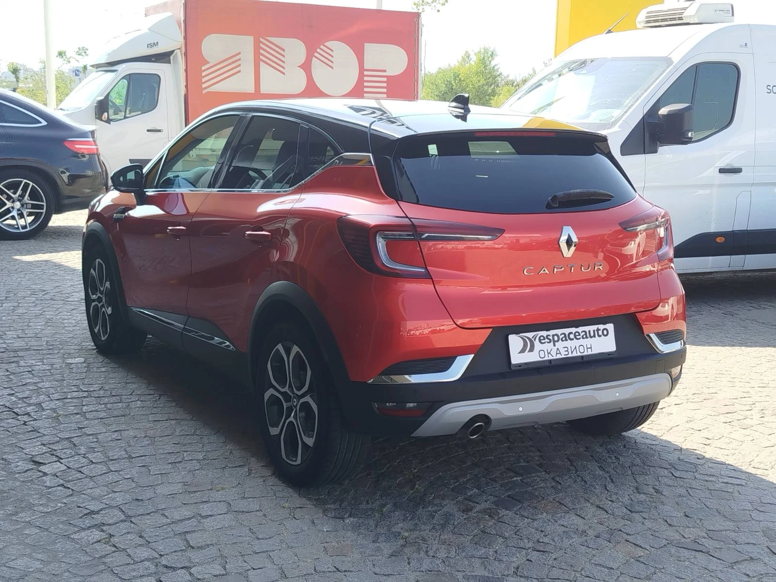 Renault Captur 1.3 TCe/140 к.с., снимка 7 - Автомобили и джипове - 55914427