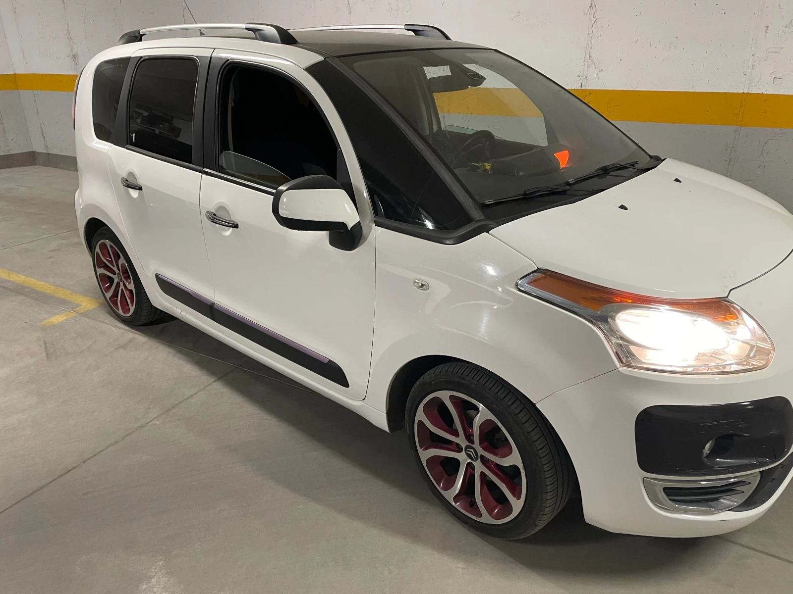 Citroen C3 Picasso, снимка 2 - Автомобили и джипове - 56167840