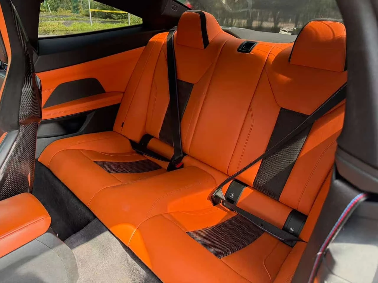 BMW M4 * Competition M xDrive * CARFAX * LASER * CARBON * | Mobile.bg � ����������� 15