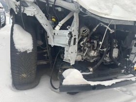 Nissan Qashqai 1.3HYBRID TEKNA 14000KM - 13500 € / 26403.70 лв. - 35831677 4