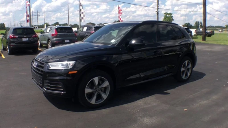 Audi Q5 Titanium Premium пано* keyless* м.точка* подгрев* , снимка 2 - Автомобили и джипове - 47532960