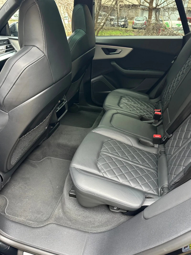 Audi SQ8, снимка 13 - Автомобили и джипове - 53287664