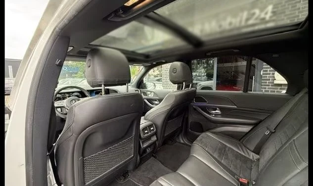 Mercedes-Benz GLE 350 d/HEAD-UP/PANO/CAM/AMBI/NAVI/AMG, снимка 8 - Автомобили и джипове - 55037751
