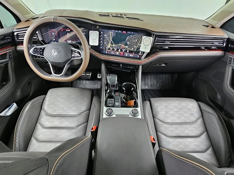 VW Touareg 3.0 Automatic, снимка 7 - Автомобили и джипове - 55730522