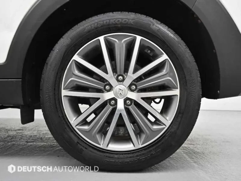 Hyundai Tucson 2.0 4WD STYLE SPECIAL, снимка 5 - Автомобили и джипове - 55733127