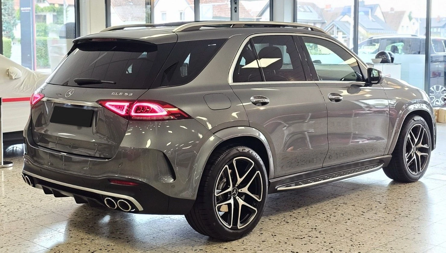 Mercedes-Benz GLE 53 4MATIC Burmester* Pano* Подгрев - изображение 2