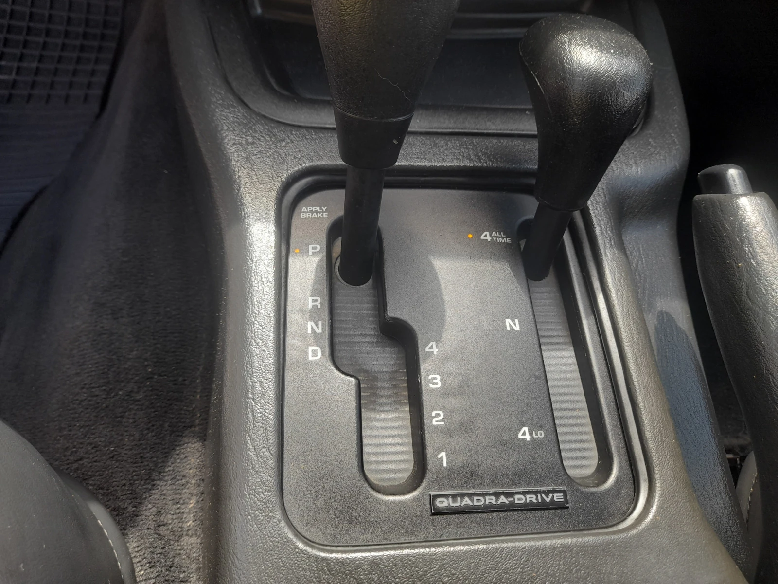 Jeep Grand cherokee 2, 7 quadra drive - изображение 10
