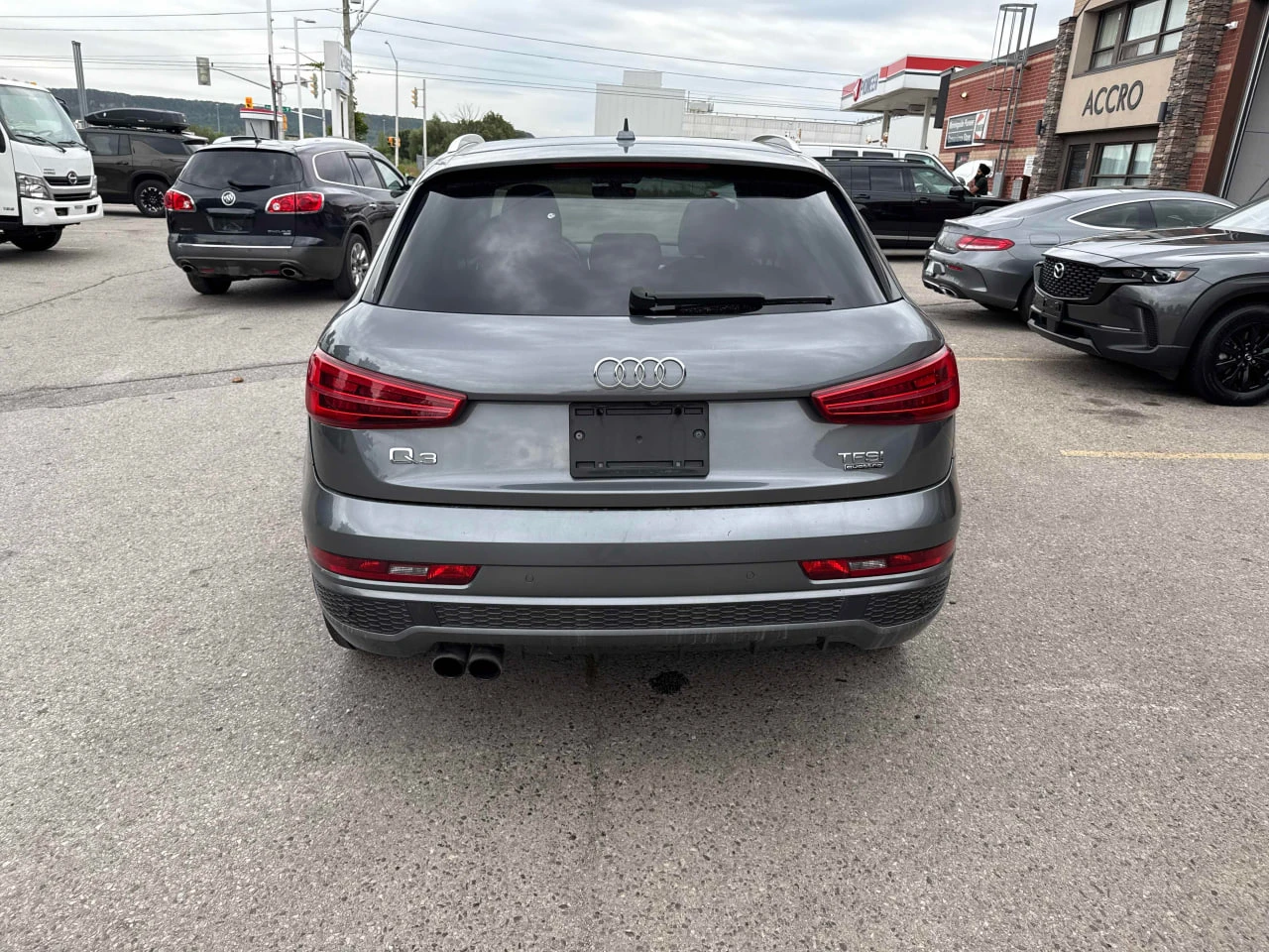Audi Q3 * CARFAX * АВТО КРЕДИТ * ЦЕНА ДО БГ! - изображение 3