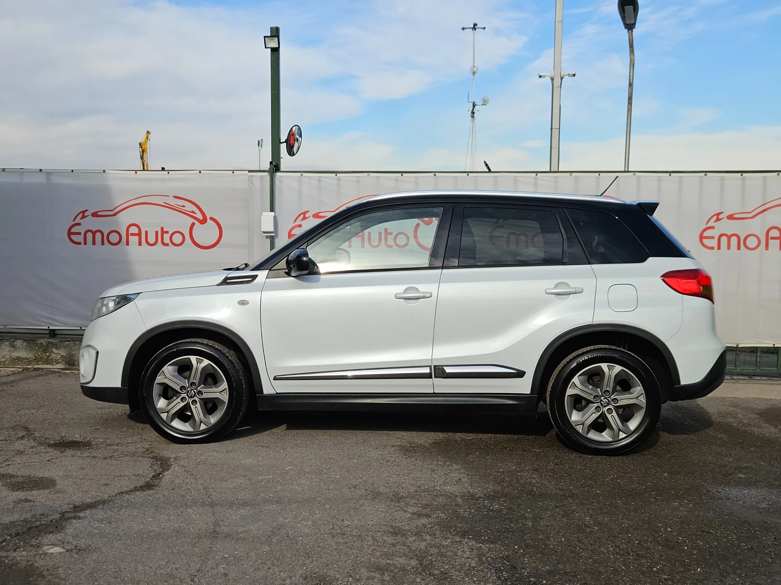 Suzuki Vitara 1.6D/6ск/LED/КАМЕРА/ACC/NAVI/БЛУТУТ/EURO 6/ТОП - изображение 6