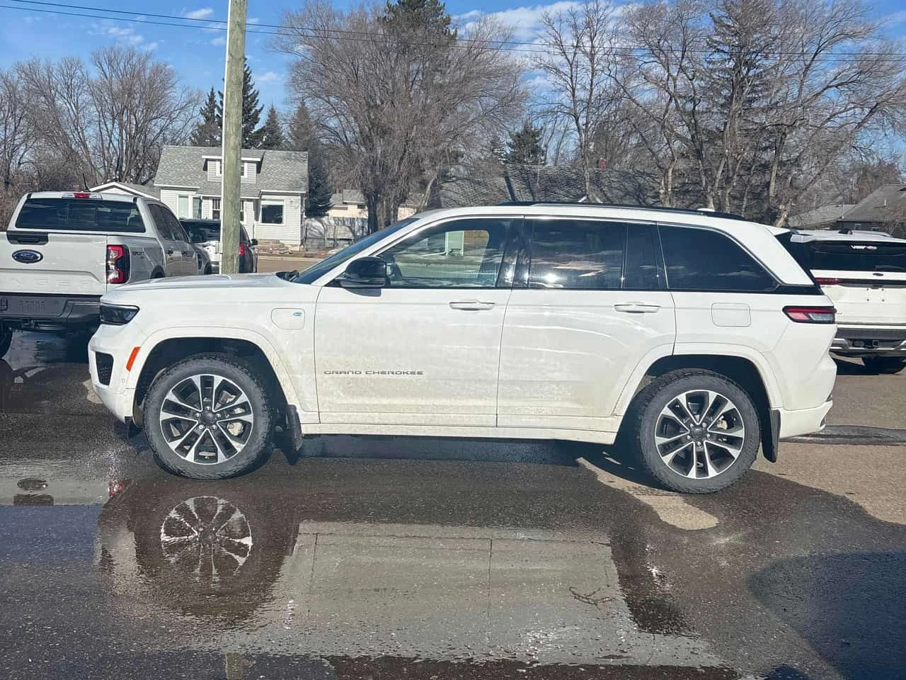 Jeep Grand cherokee * Overland * CARFAX * ЦЕНА ДО БГ, снимка 4 - Автомобили и джипове - 53976433