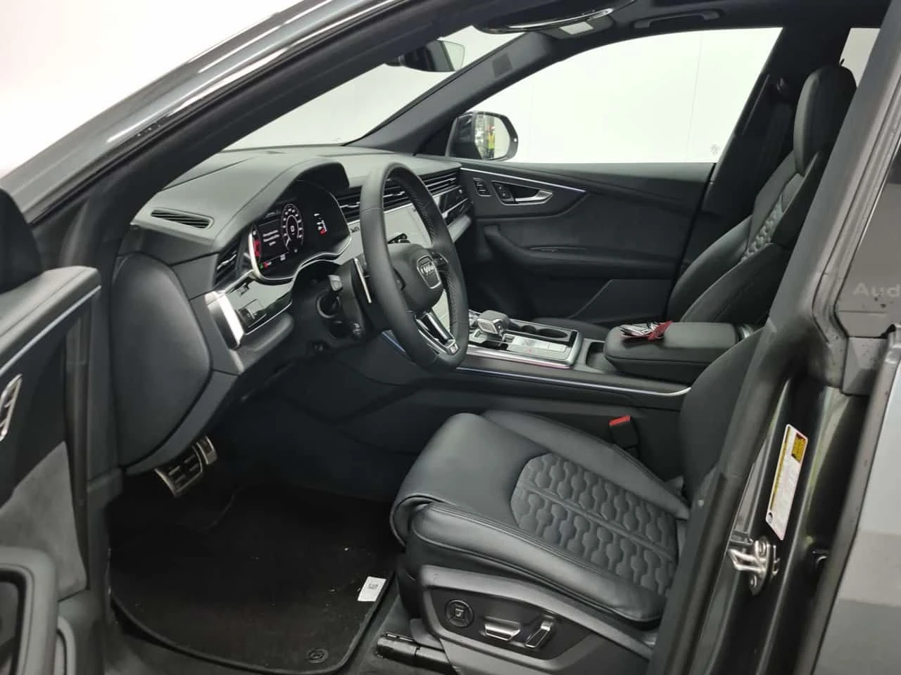 Audi RSQ8 PERFORMANCE| HUD| 360| 2 �����| CARFAX|  | Mobile.bg � ����������� 9