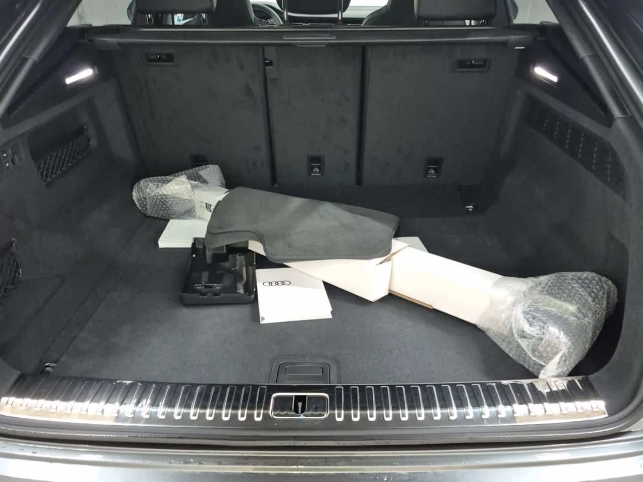 Audi RSQ8 PERFORMANCE| HUD| 360| 2 �����| CARFAX|  | Mobile.bg � ����������� 15