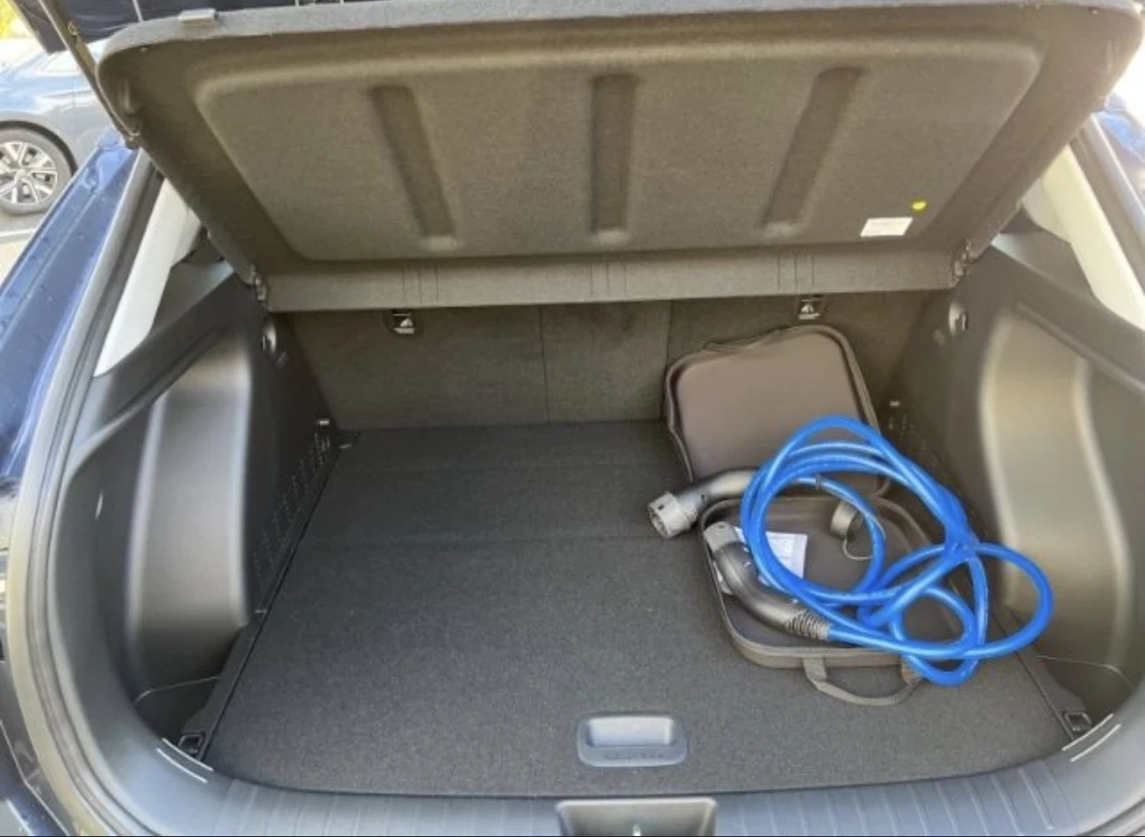 Hyundai Kona 48 kWh Navi , снимка 7 - Автомобили и джипове - 54245085