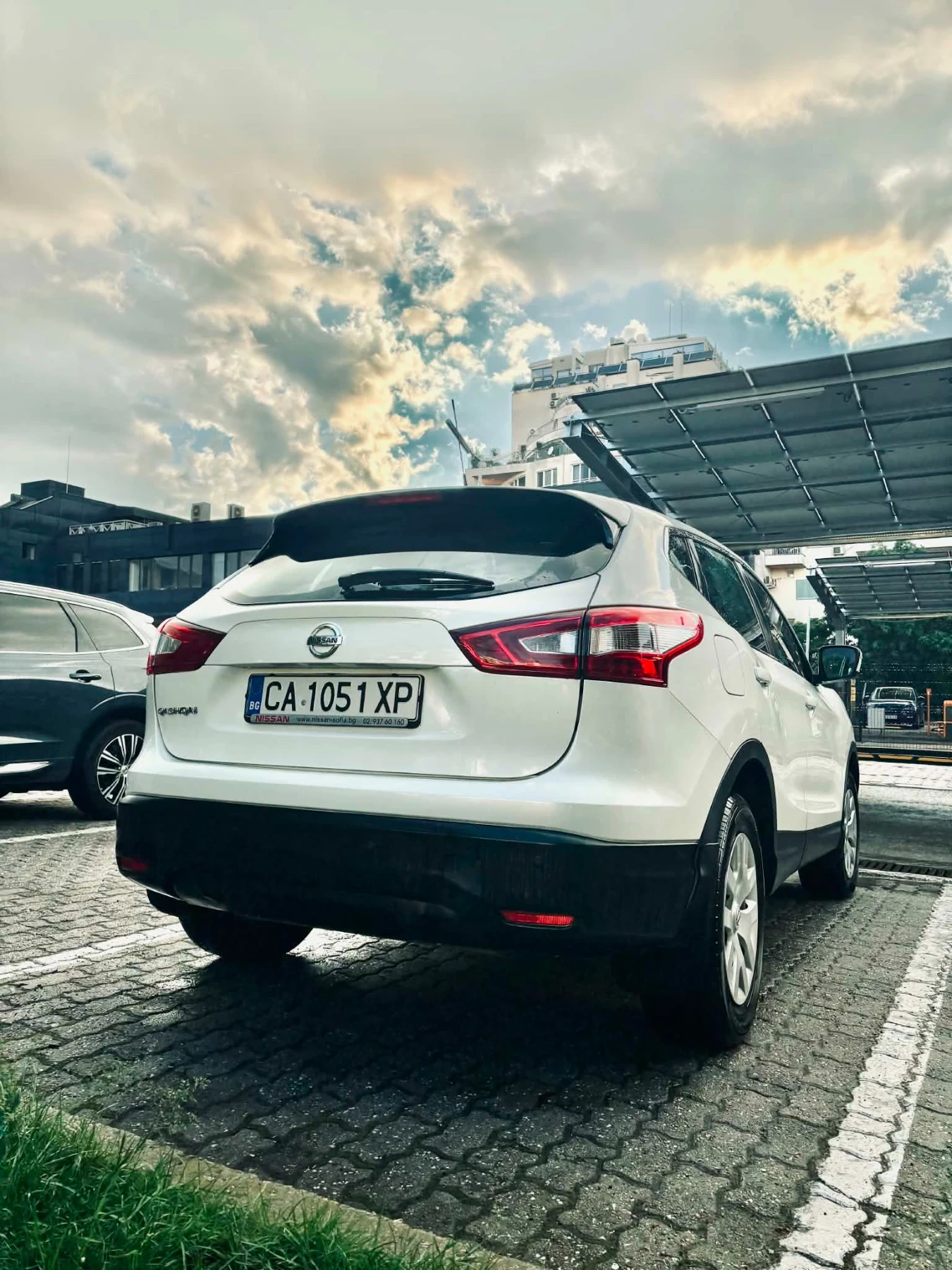 Nissan Qashqai, снимка 4 - Автомобили и джипове - 55007117