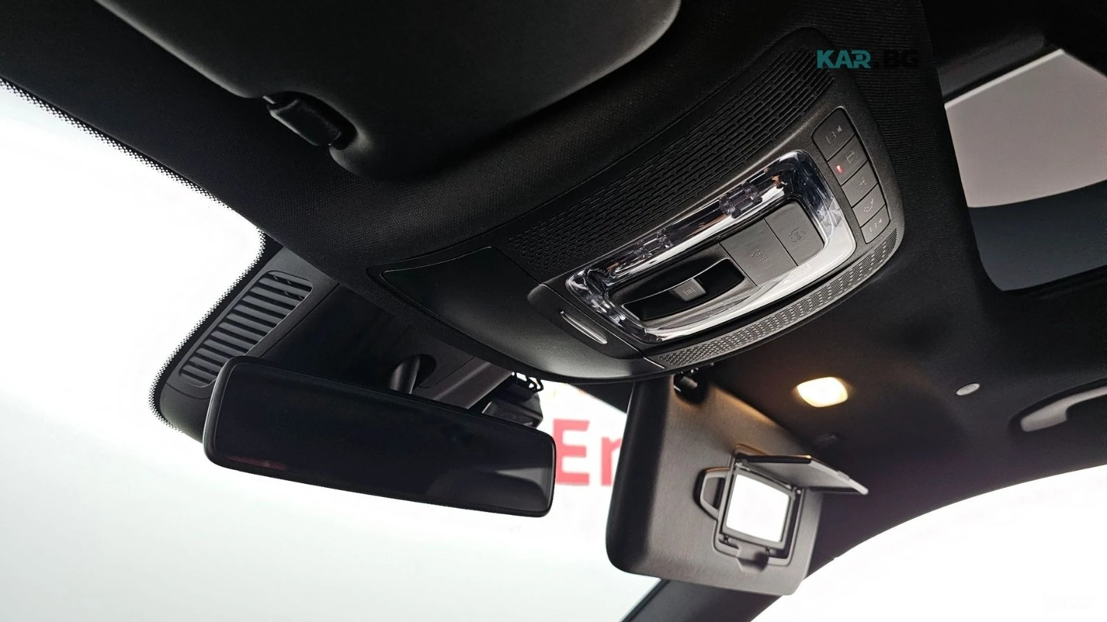 Mercedes-Benz GLB 250 * LED* KEYLESS* Camera* ПОДГРЕВ* 360* , снимка 15 - Автомобили и джипове - 55062877