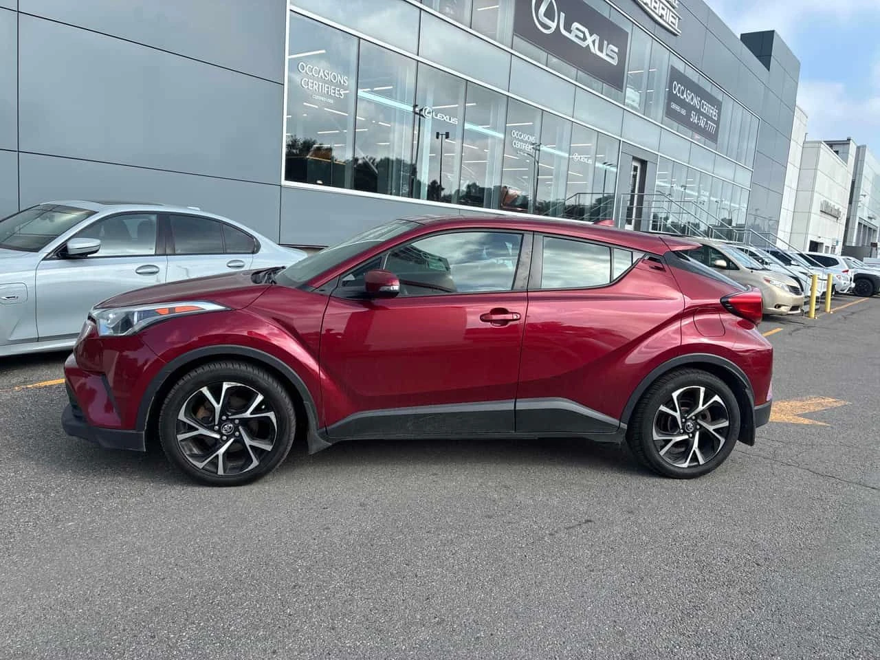 Toyota C-HR * XLE * АВТОКРЕДИТ БЕЗ ПЪРВОНАЧАЛНА ВНОСКА* , снимка 2 - Автомобили и джипове - 55502535