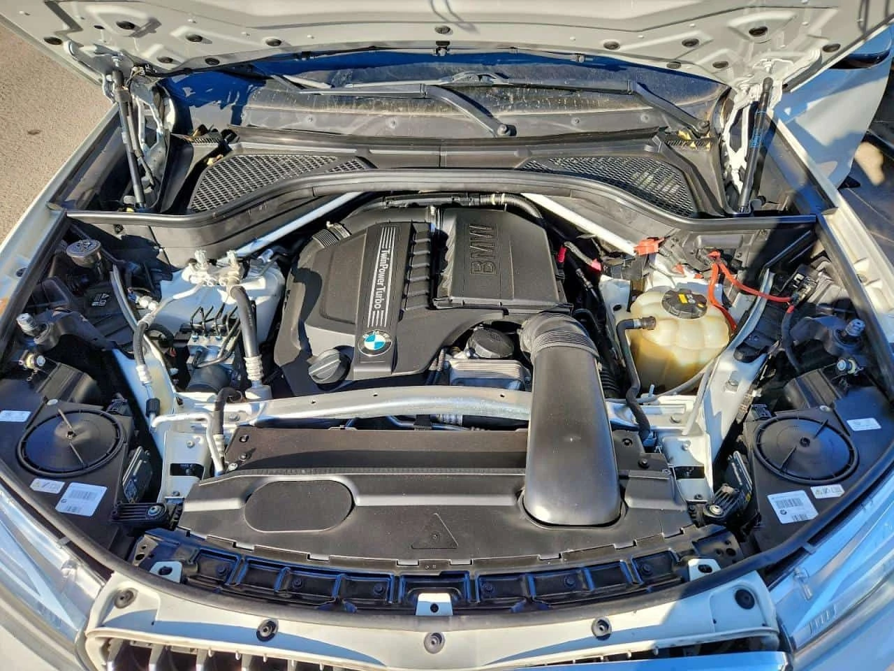 BMW X5 * CARFAX * ОПЦИЯ ЗА ФИНАНСИРАНЕ, снимка 16 - Автомобили и джипове - 55558096