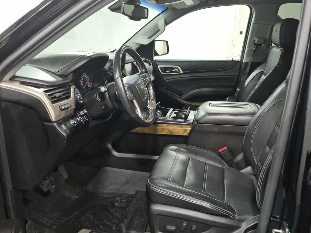 Gmc Yukon * DENALI * CARFAX * , снимка 9 - Автомобили и джипове - 55650957