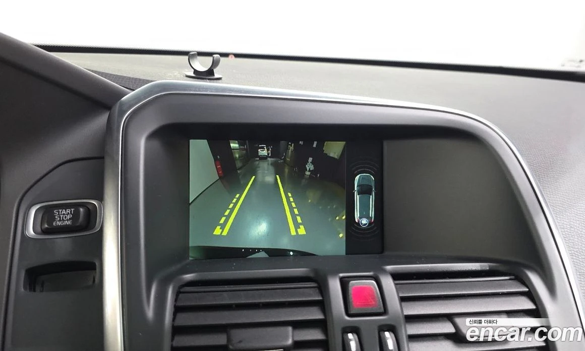 Volvo XC60 D3 1st, снимка 15 - Автомобили и джипове - 56123242