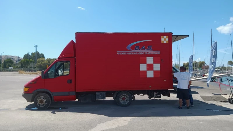 Iveco 35c13, снимка 2 - Бусове и автобуси - 48483378