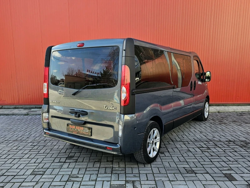 Renault Trafic 8+ 1 2.0 DCI, снимка 6 - Бусове и автобуси - 49563814