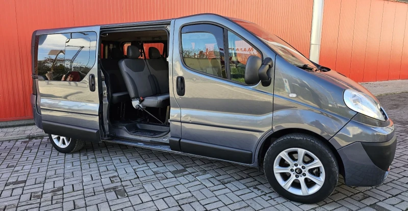 Renault Trafic 8+ 1 2.0 DCI, снимка 8 - Бусове и автобуси - 49563814