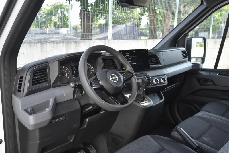 Nissan Interstar 2.0dci 130hp Comfort L3H2, снимка 9 - Бусове и автобуси - 51180008