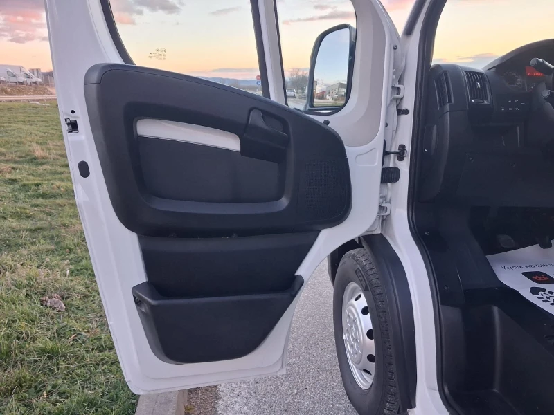 Citroen Jumper 2.2 165 кс перфектен Германия нави макси, снимка 11 - Бусове и автобуси - 53101607