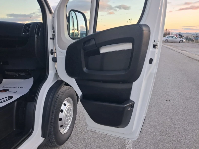 Citroen Jumper 2.2 165 кс перфектен Германия нави макси, снимка 8 - Бусове и автобуси - 53101607