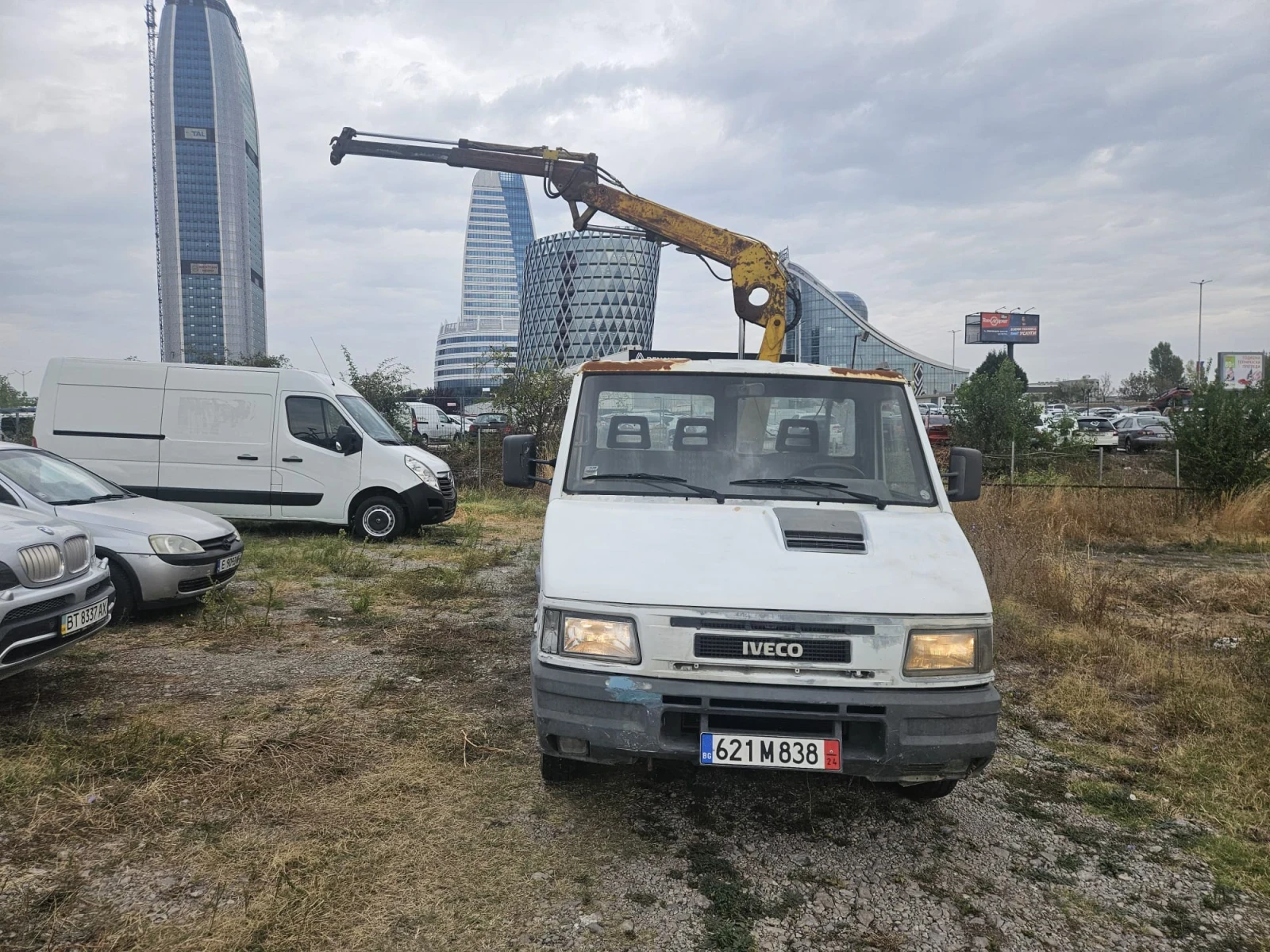 Iveco 3512 Кран - изображение 4
