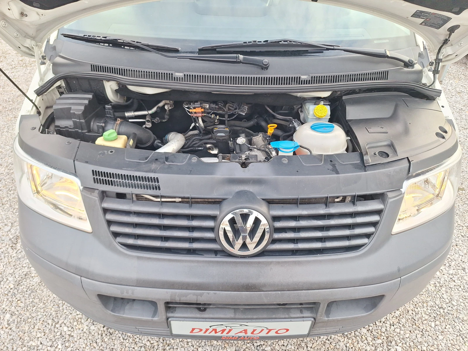VW Transporter 2.5tdi 131ks 4x4 9 Mesta Klima!, снимка 17 - Бусове и автобуси - 55884503