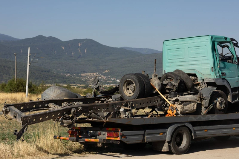 Mercedes-Benz Atego НА ЧАСТИ, снимка 4 - Камиони - 51535857