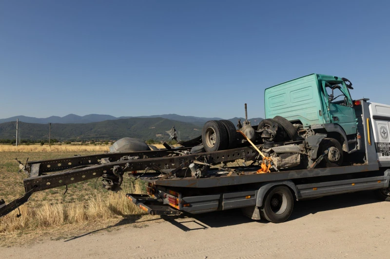 Mercedes-Benz Atego НА ЧАСТИ, снимка 7 - Камиони - 51535857