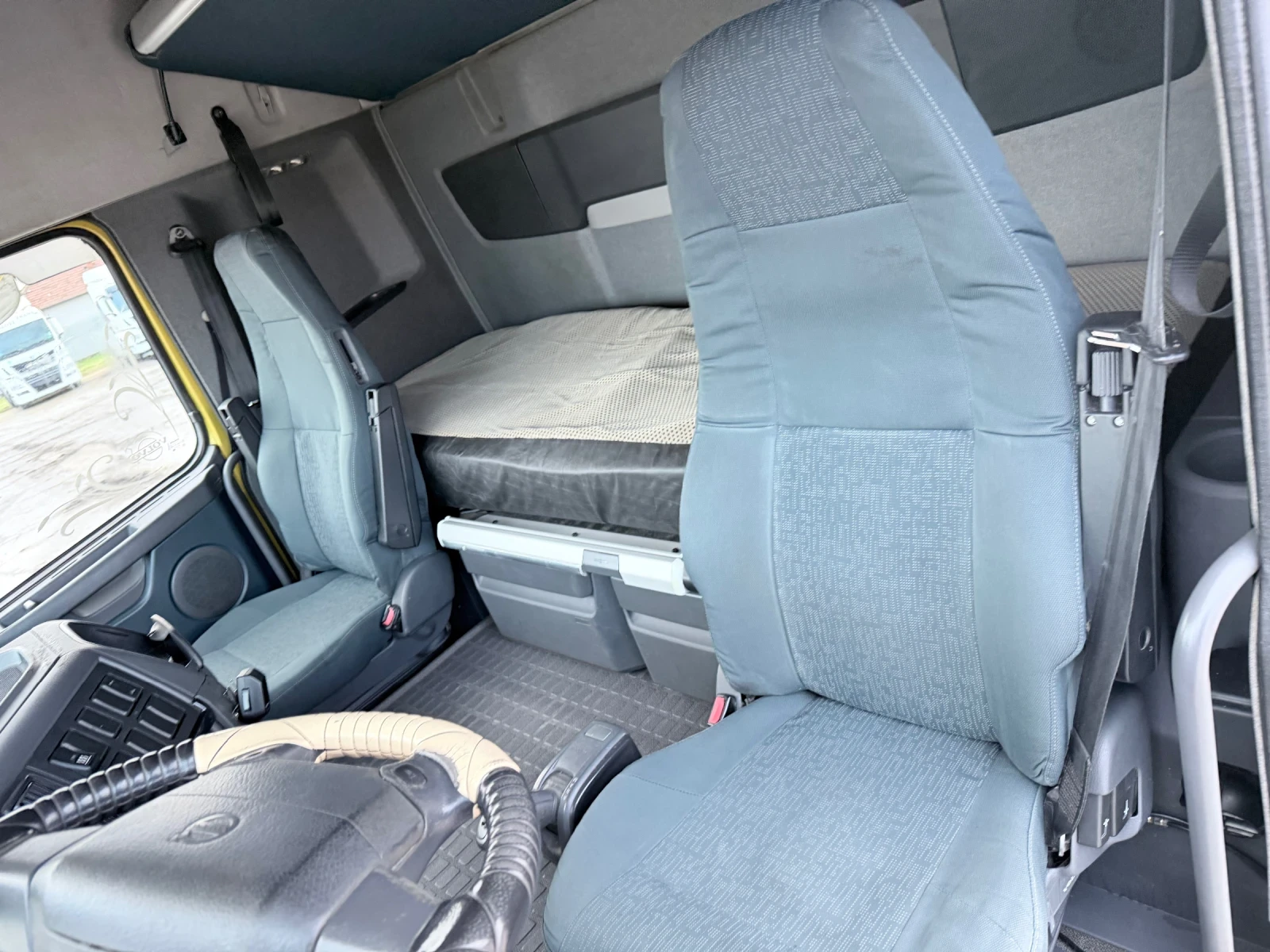 Volvo Fh 460 РЕТАРДЕР - изображение 7