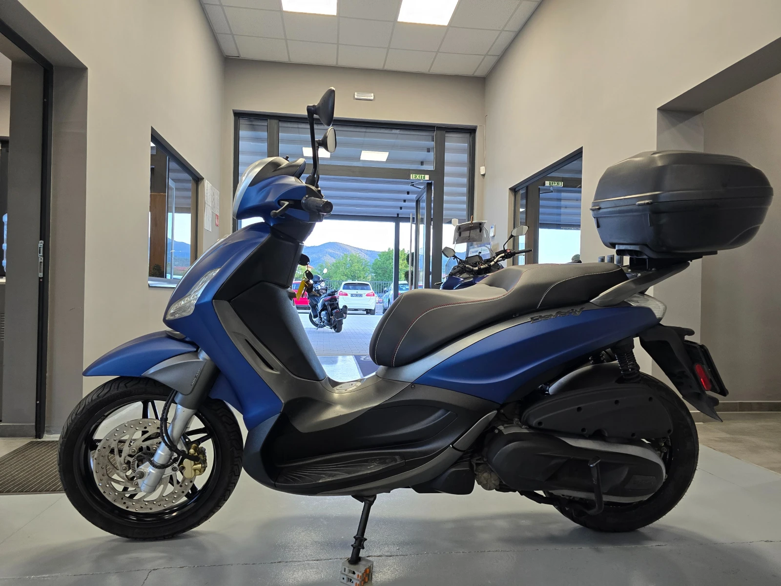Piaggio Beverly 350ie, ABS-ASR, Blue Mat! - изображение 5