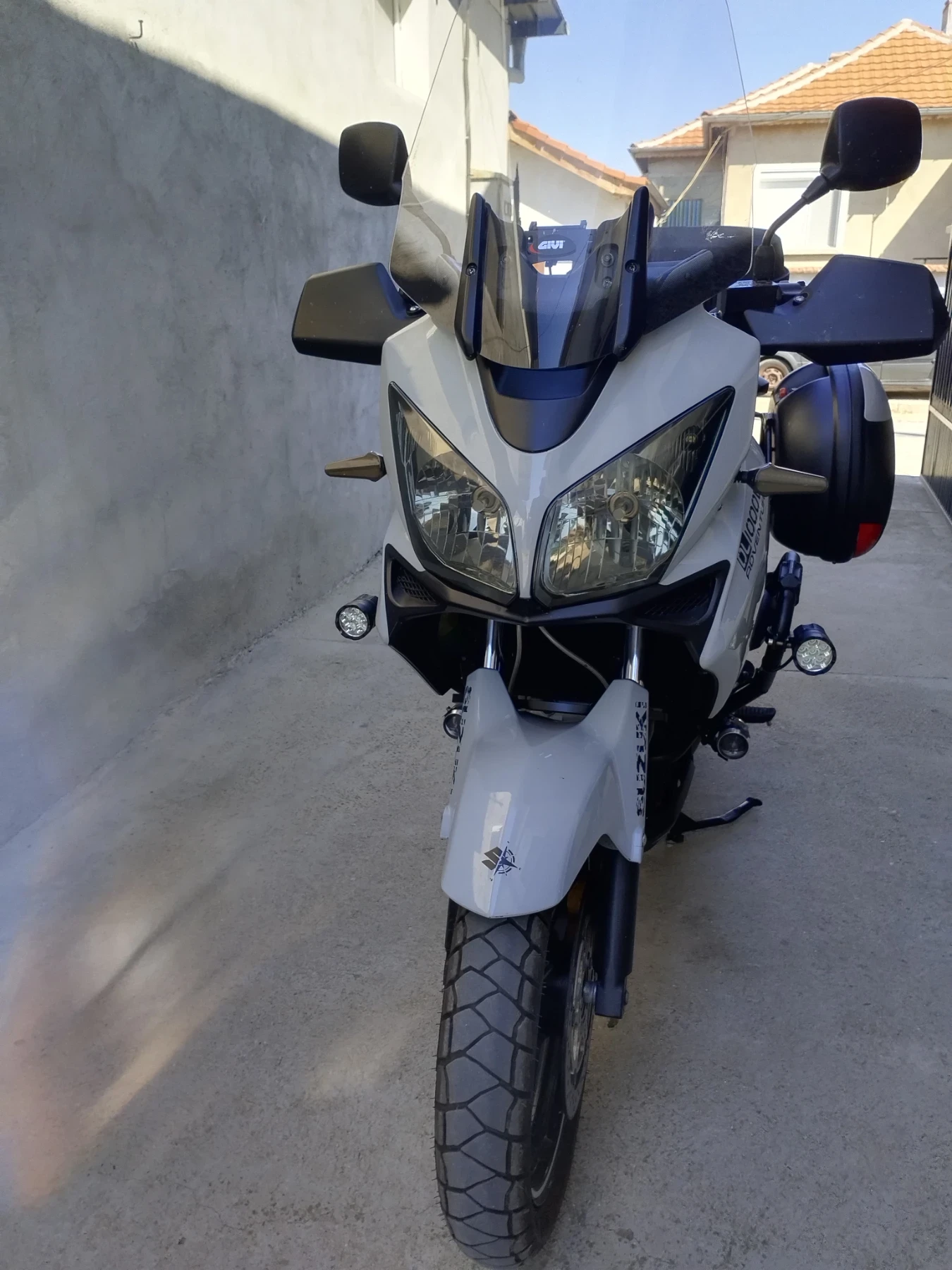 Suzuki V-strom, снимка 2 - Мотоциклети и мототехника - 56161899