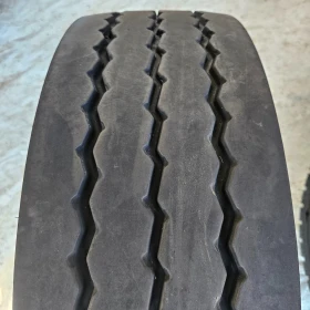 Гуми Всесезонни 235/75R17.5, снимка 2