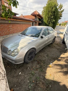 Mercedes-Benz E 270, снимка 4