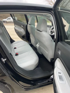 Peugeot 308 1.2 PureTech-130k.с., снимка 13