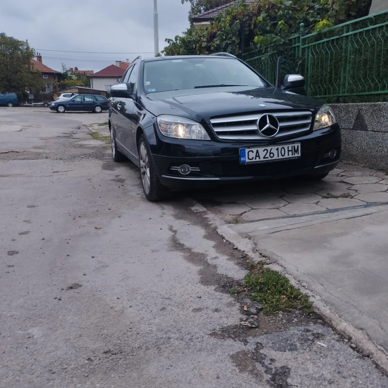 Mercedes-Benz C 220, снимка 2 - Автомобили и джипове - 47206461