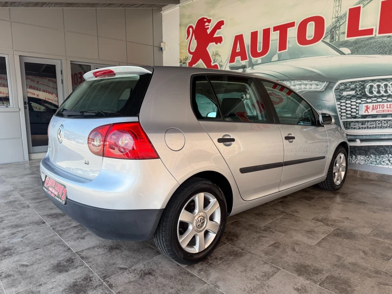 VW Golf 1.6i TOP, снимка 6 - Автомобили и джипове - 50646927