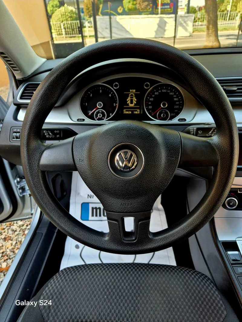 VW Passat, снимка 5 - Автомобили и джипове - 52205225