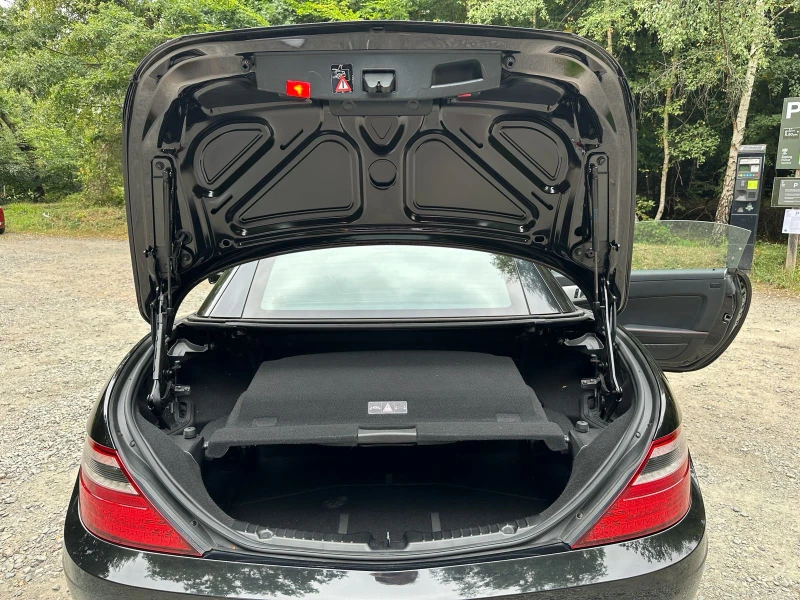 Mercedes-Benz SLK 250 AMG, снимка 13 - Автомобили и джипове - 52555374