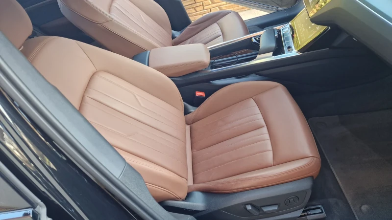 Audi E-Tron 50 S-line-Quattro-23 500 km., снимка 14 - Автомобили и джипове - 52618627