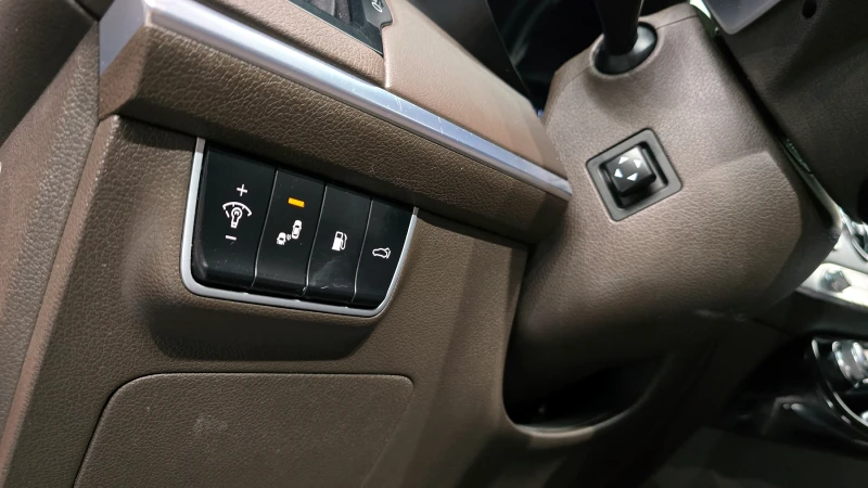 Kia Stinger 2.0T 2WD DREAM EDITION, снимка 14 - Автомобили и джипове - 52494068