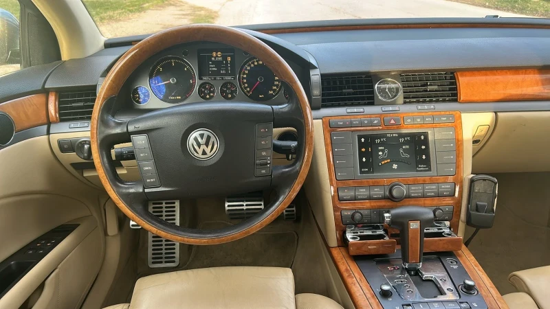 VW Phaeton 3.0 TDI FULL, снимка 12 - Автомобили и джипове - 52828144