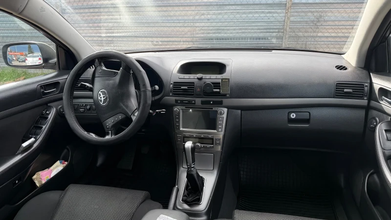 Toyota Avensis, снимка 7 - Автомобили и джипове - 52968890